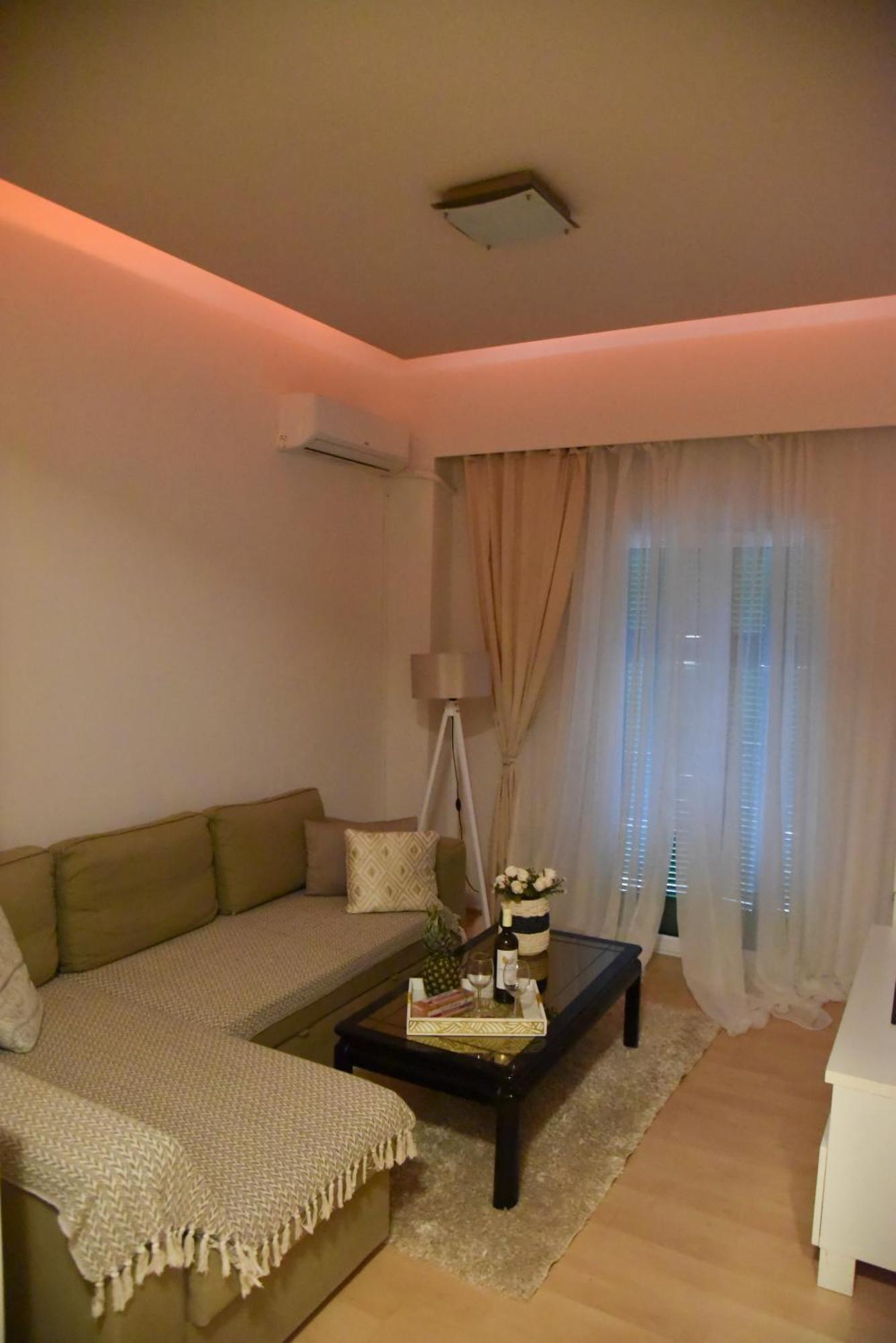 Tiny Treasure Apartment *